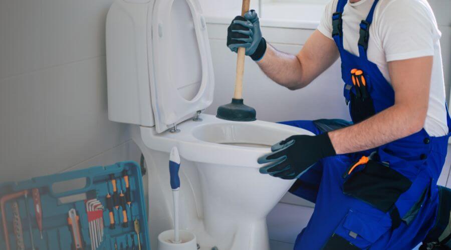 Expert burst pipe repair services in East Stone Gap, VA